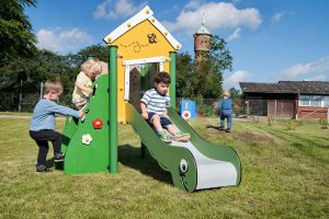 Kleinkind-Spielturm aus Kunststoff