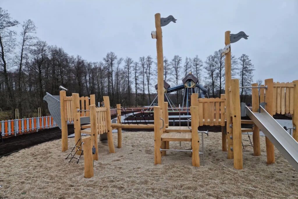 Klettergerät aus Robinie
